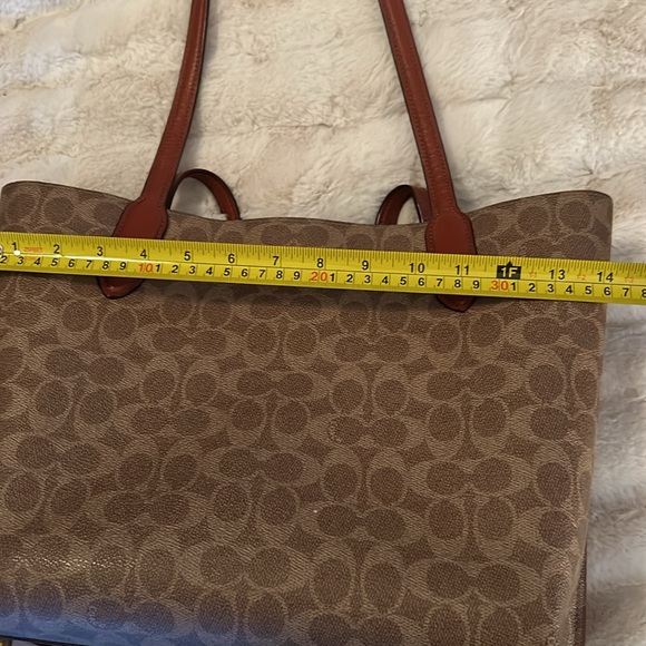 Coach purse. Signature “C” brown leather